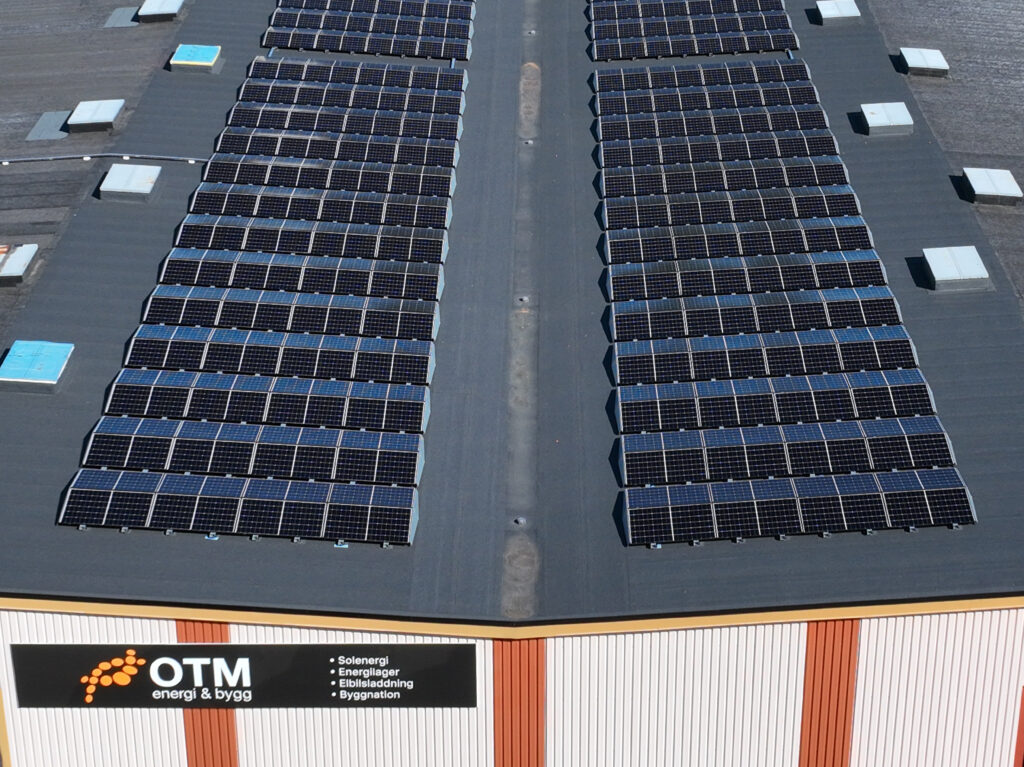 Solceller på industritak